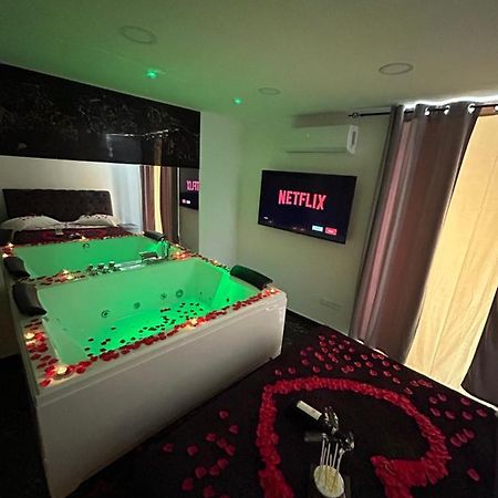 Giovanni Luxury Suites Naples Extérieur photo