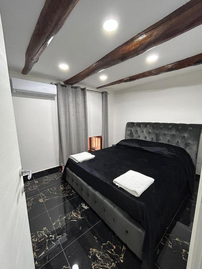 Giovanni Luxury Suites Naples Extérieur photo