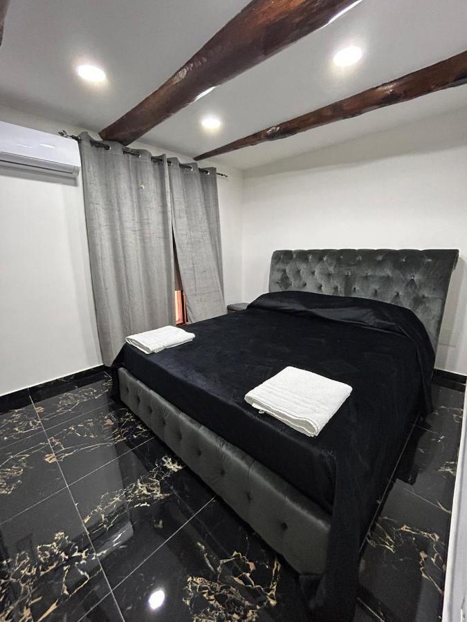 Giovanni Luxury Suites Naples Extérieur photo