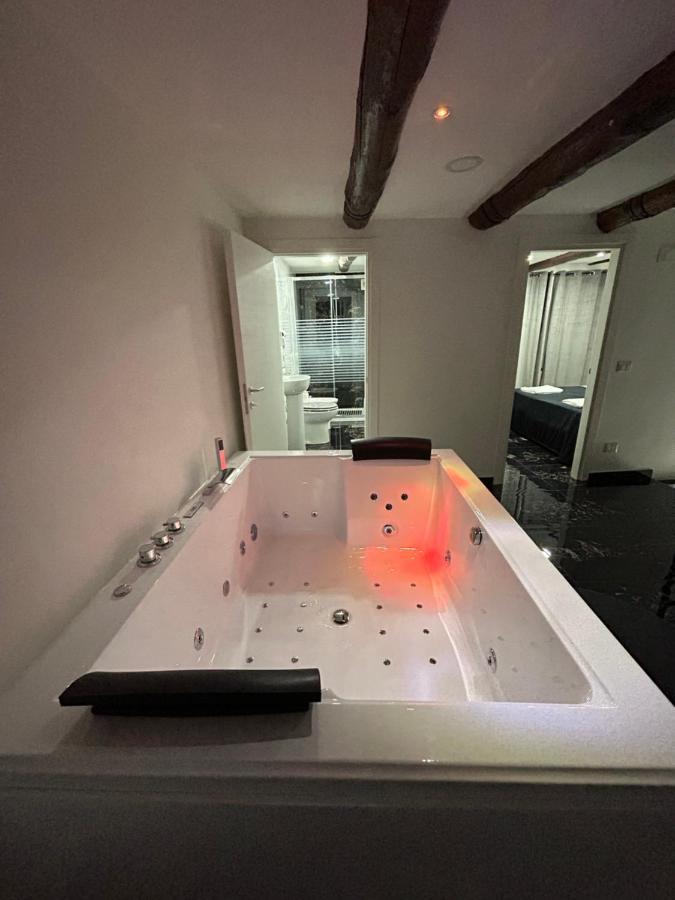 Giovanni Luxury Suites Naples Extérieur photo
