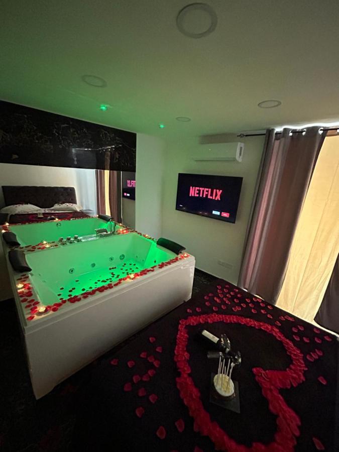 Giovanni Luxury Suites Naples Extérieur photo