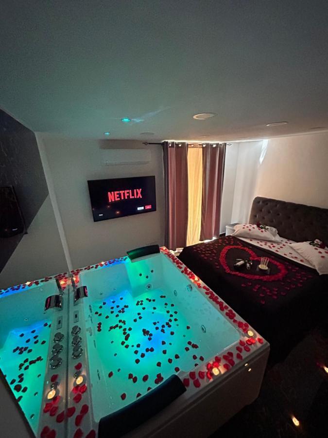 Giovanni Luxury Suites Naples Extérieur photo