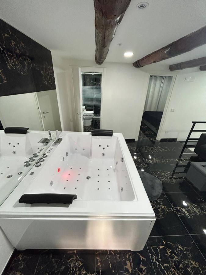 Giovanni Luxury Suites Naples Extérieur photo