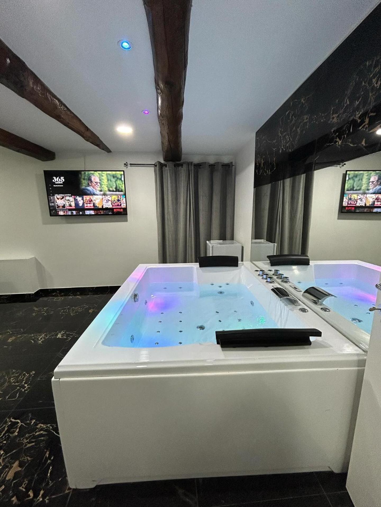 Giovanni Luxury Suites Naples Extérieur photo